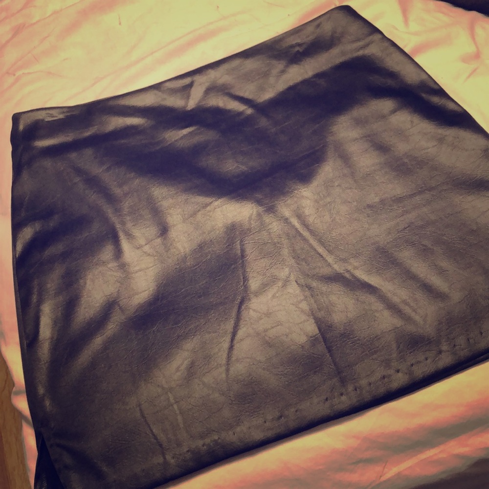 Black faux leather mini skirt